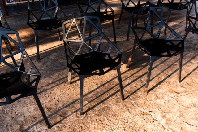 What are Cafe Chairs Made of? cover picture