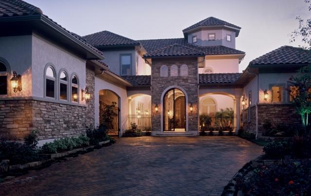 When Should You Consider Buying New Homes in Spring, TX? cover picture