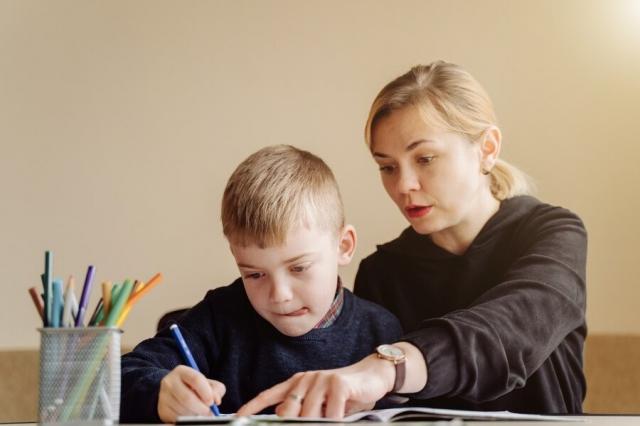 Write a Remarkable Essay