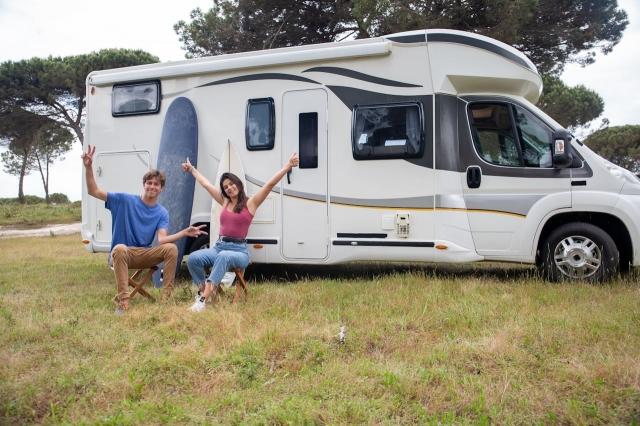 Who Should Opt for a Travel Trailer? Find Out Here cover picture