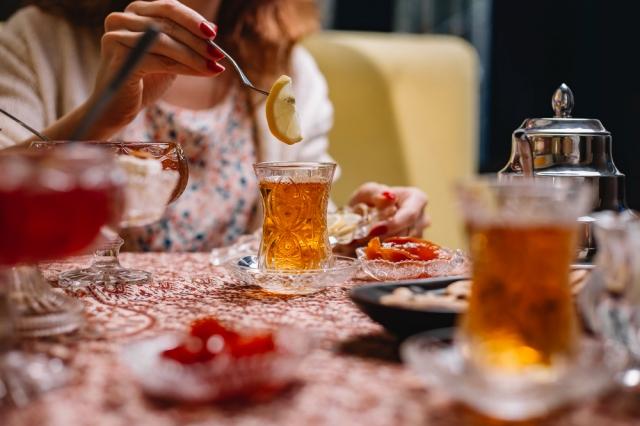 Everything You Need for Hosting an Afternoon Tea Party cover picture