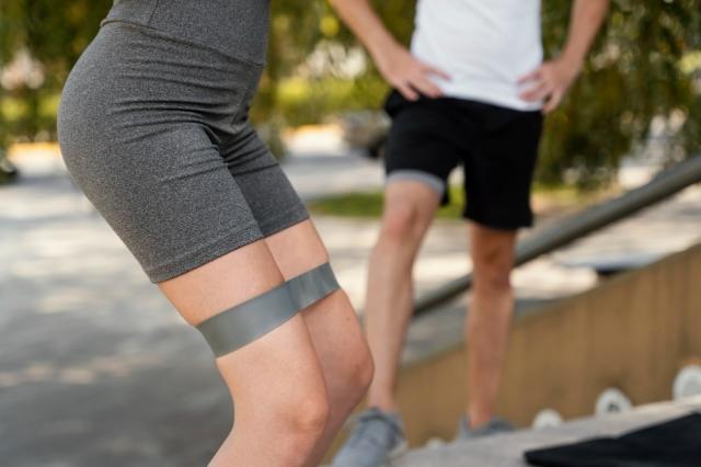 How Should You Choose the Right Bands for Thigh? cover picture