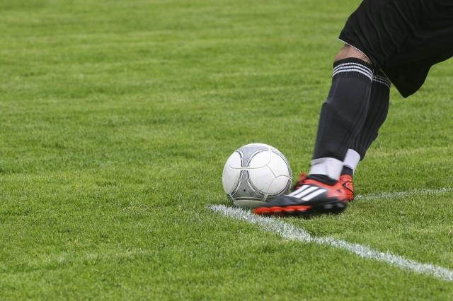 How Playing Sport Management Games Can Improve Your Success in Real Life cover picture