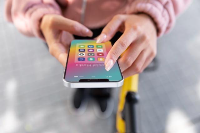 7 iPhone App Types That Will End Up Saving You a Fortune cover picture