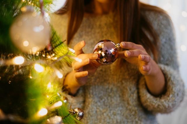 Ring in the New Year with Sophisticated Style at Home cover picture