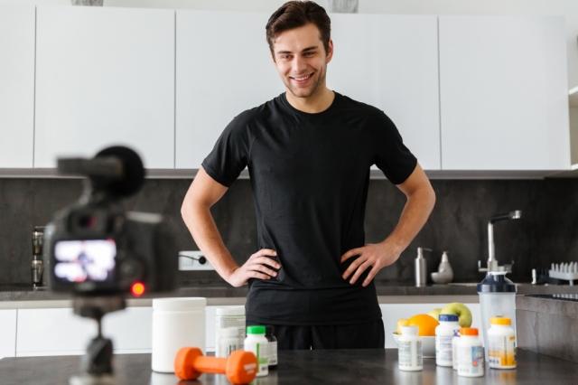 The Advantages of Modern Bodybuilding Supplements: SARMs, Growth Hormones, and Fat Burners cover picture