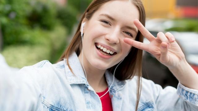 Key Things to Consider for Teens Before Starting Invisalign Treatment for a Perfect Smile cover picture