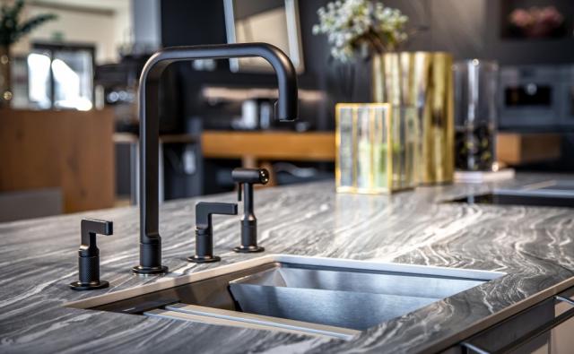 How to Choose the Perfect Countertop for Your Next Home Renovation cover picture