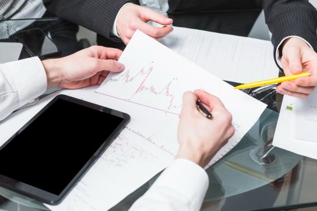 Navigating Credit Investments: Strategies for Achieving Financial Success cover picture