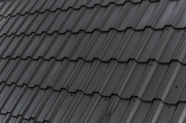 How to Find a Roofing Expert for Winter-Proofing Your Home cover picture