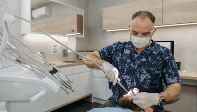 5 Reasons Why You Should Trust Your Dentist cover picture