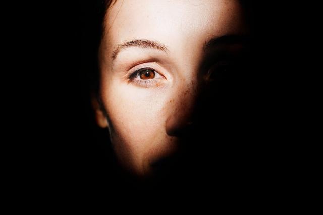 A Family Guide to Keratoconus Surgery: What You Need to Know cover picture