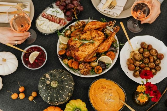 Serving Up Mindfulness This Thanksgiving Post-Election  cover picture