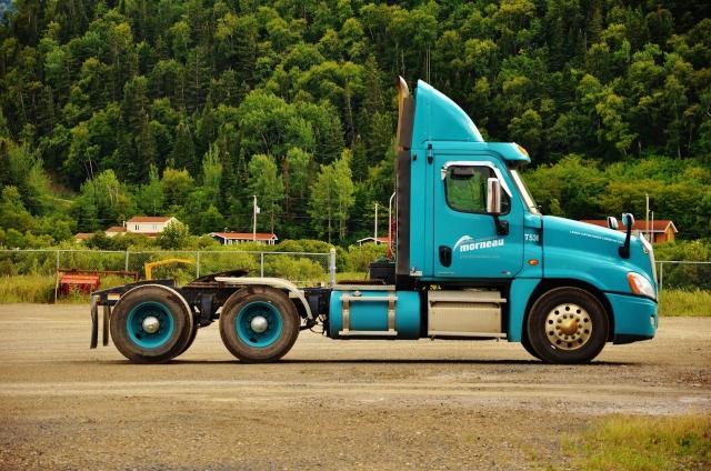 Who’s Really to Blame? Unraveling Truck Accident Liability with a Lawyer’s Insight cover picture