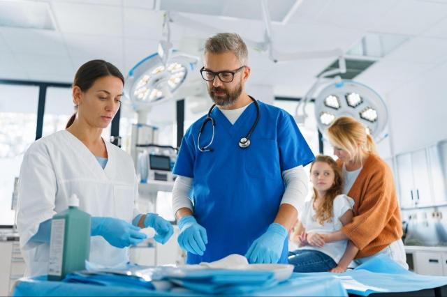 5 Tips for Figuring Out a Career in Healthcare cover picture