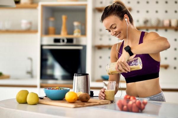 Boost Your Nutrition: The Benefits of Meal Replacement Supplements for a Busy Lifestyle cover picture