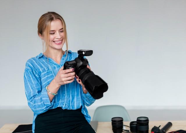 How to Choose the Best Professional Headshot Photographer cover picture