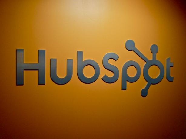 How is Hubspot Beneficial for your Business Management? cover picture