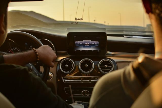 When the Ride Turns Rough: Why a Lawyer is Crucial for Rideshare Accident Victims cover picture