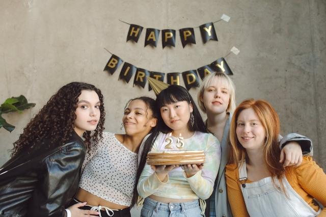 Your Ultimate Guide to Birthday Coupons from Companies cover picture