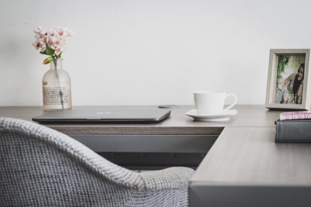 5 Signs That It’s Time to Hire a Cleaning Service cover picture