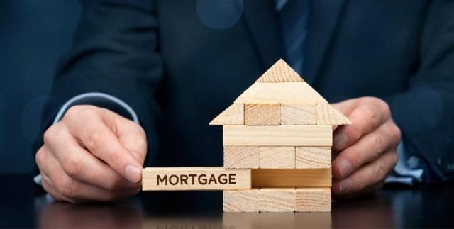 How Do You Service A Mortgage? cover picture