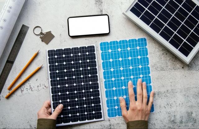 Types of Solar Panels: A Guide for the Indian Commercial Sector cover picture