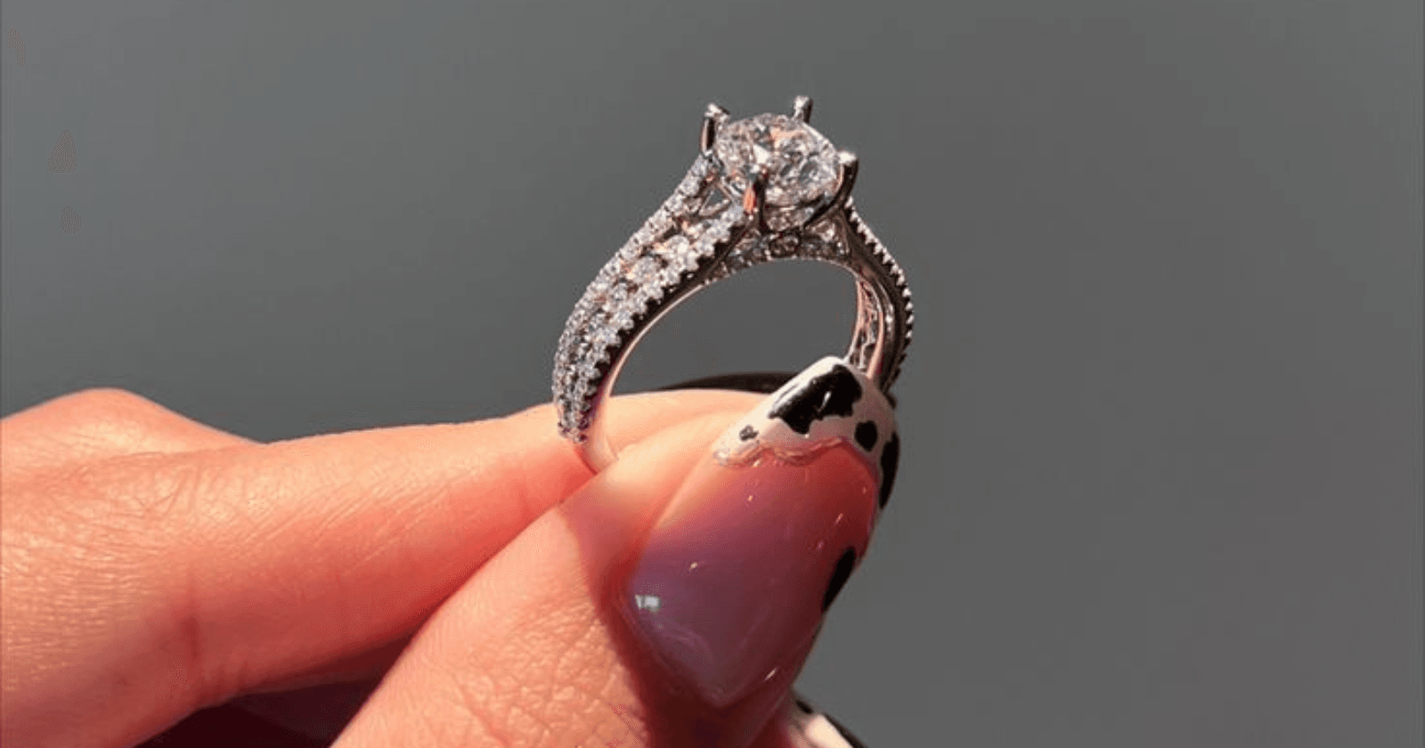 Fine Jewelry Whitten's's cover picture