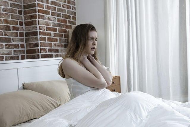 Dealing with the sleep schedule struggle during the lockdown cover picture