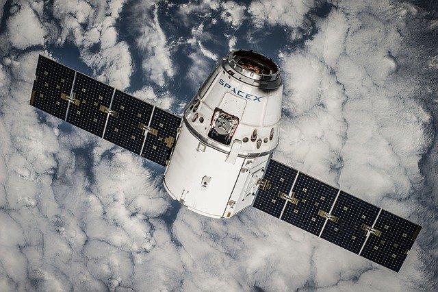 SpaceX technology and the possibilities of tomorrow cover picture