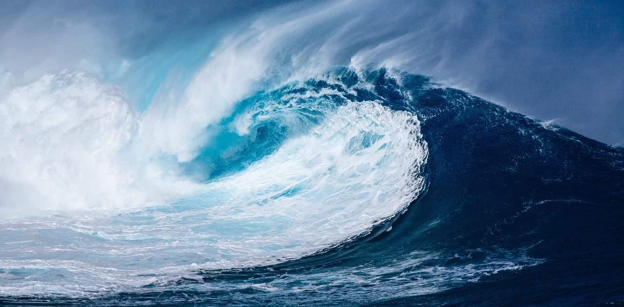 Clean ocean water and health issues cover picture