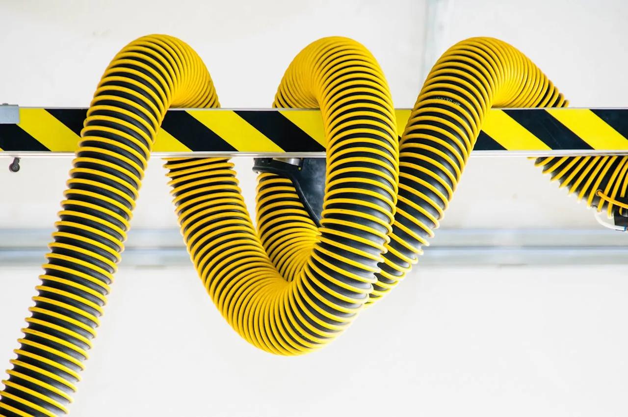 Why Material Purity Matters in Critical Fluid Transfer Applications cover picture
