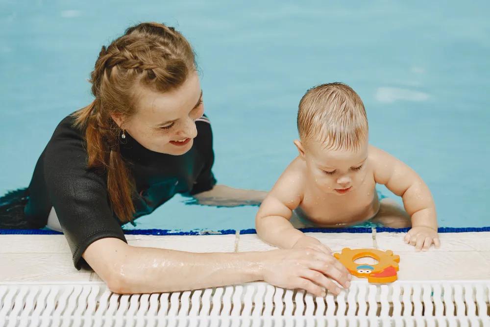 How to Tell If Your Child’s Swim Nappies Fit Properly cover picture
