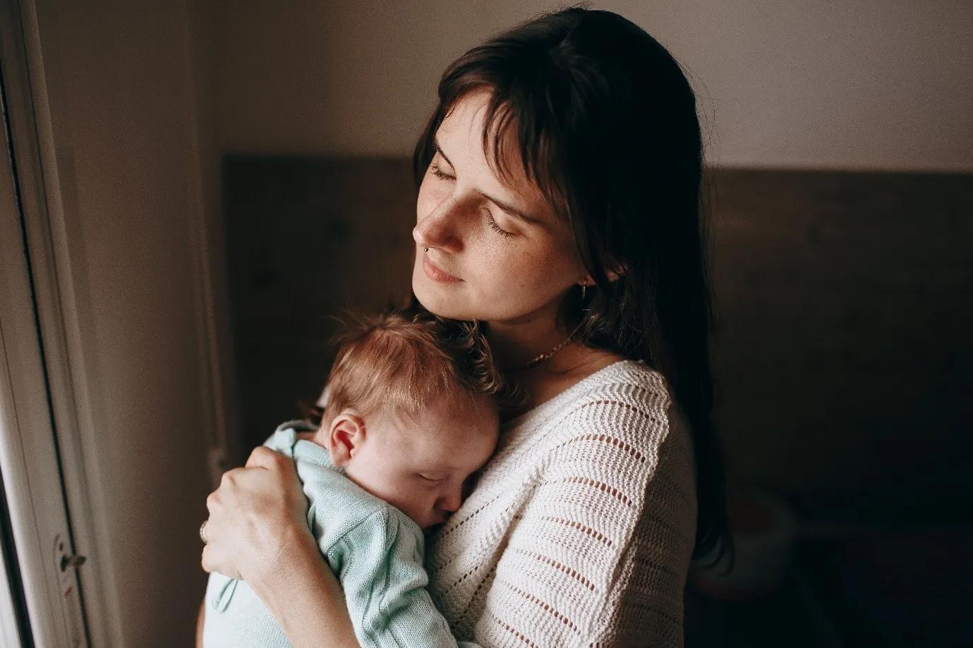 A New Parent’s Guide to Building a Calming Bedtime Routine cover picture