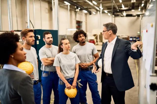 7 Tips for Keeping Your Worksite Organized and Safe cover picture