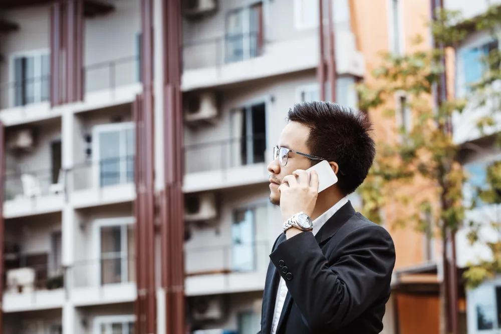From FOMO to FOOP in Today’s Housing Market Through the Insight of a GTA Chinese Real Estate Agent cover picture