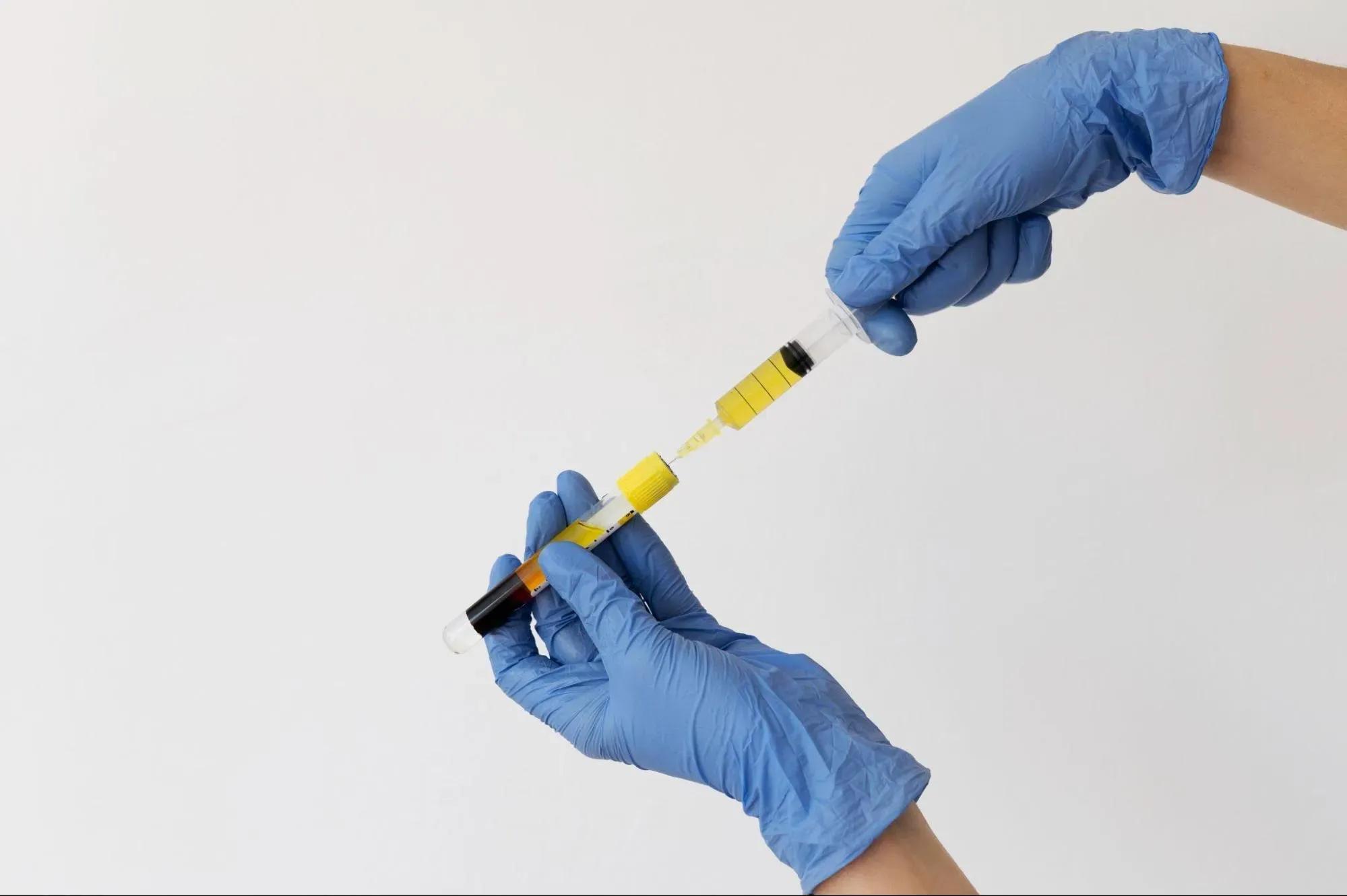 PRP Therapy: The Natural Way to Heal Injuries, Reduce Pain, and Rejuvenate Your Body cover picture