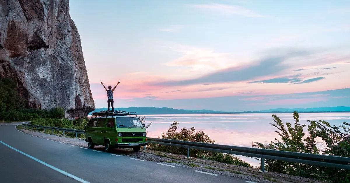 What To Know Before Embracing Mobile Living cover picture