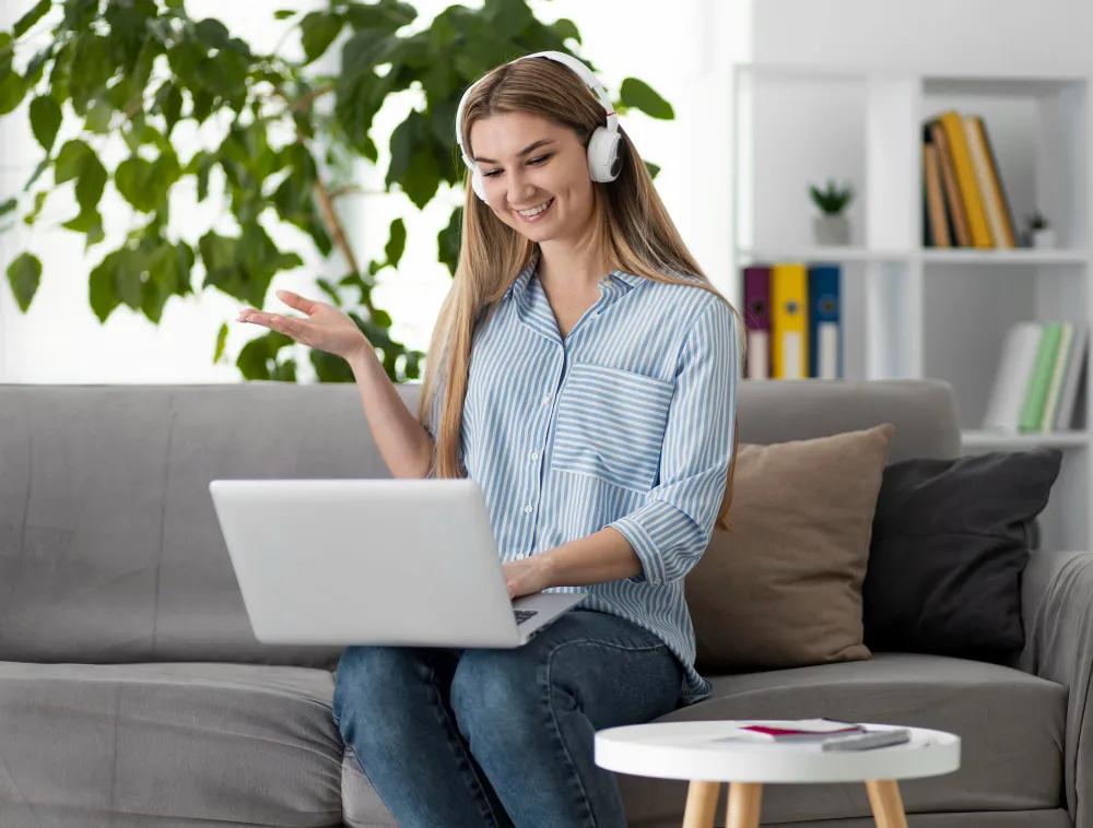 Complete TOEFL Preparation Guide to Achieve High Scores and Study Abroad Success cover picture