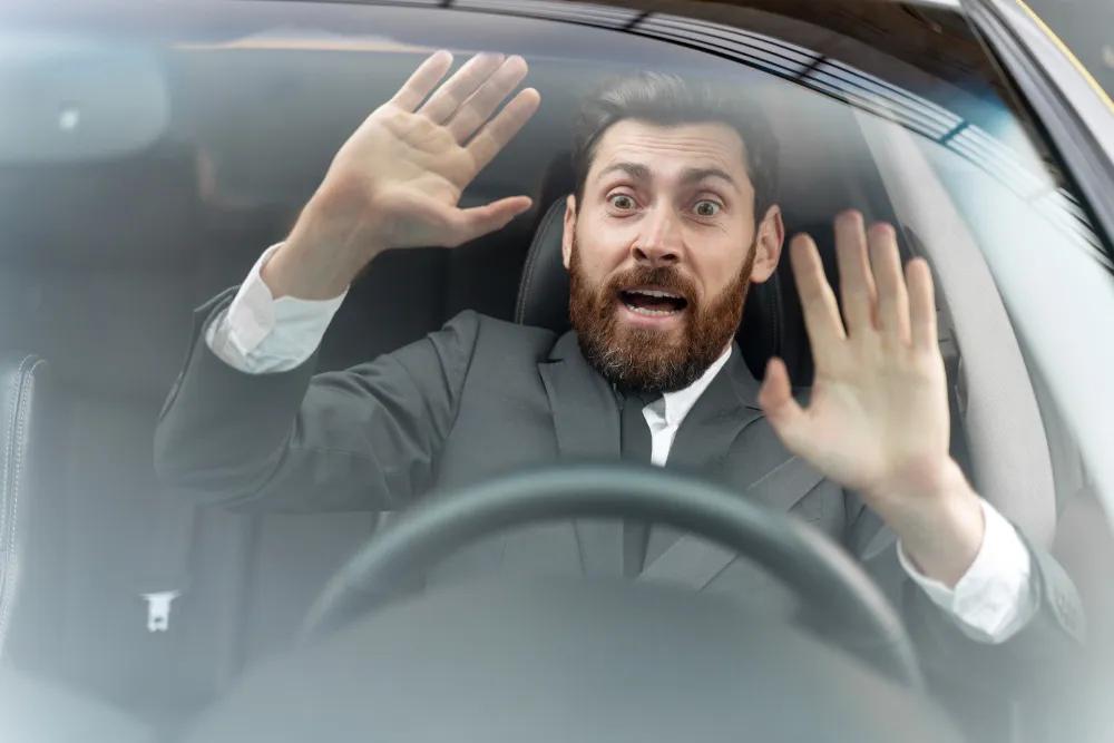What You Should Do If You're in a Car Accident cover picture
