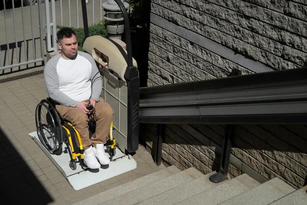 Who Are The Best Stairlift Providers in the UK cover picture