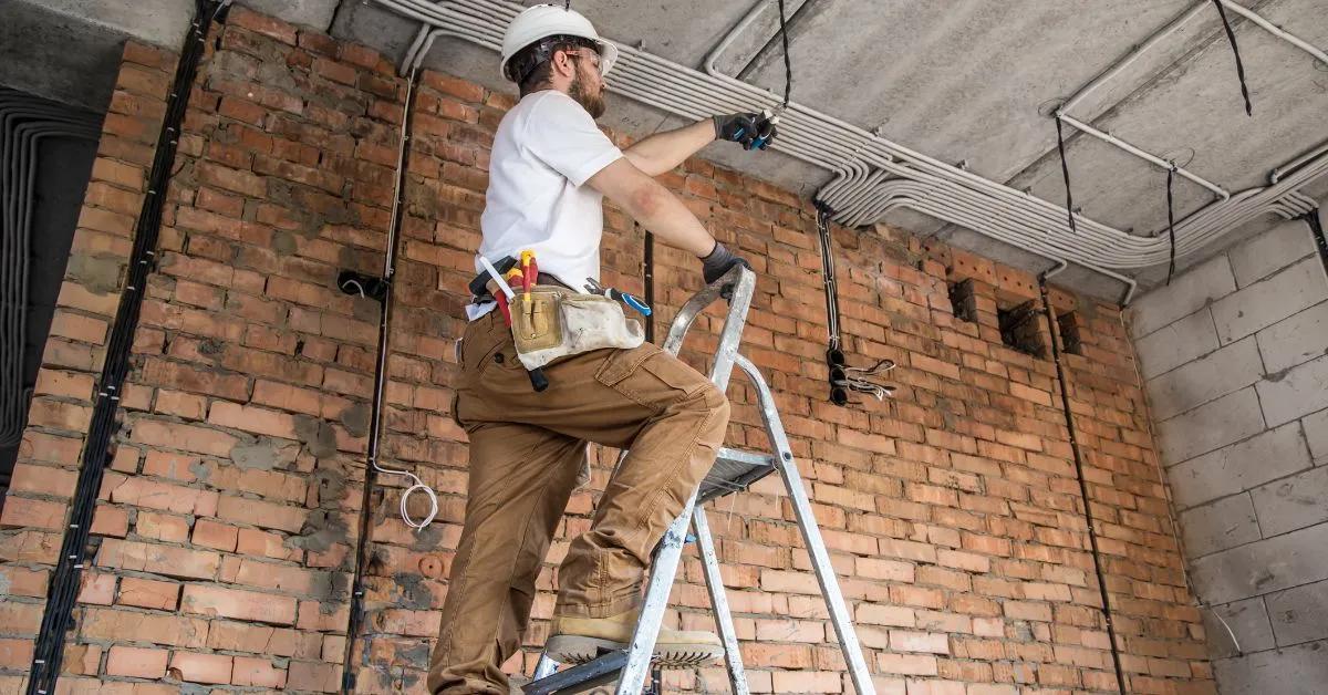 Property Maintenance Checklist for Commercial Buildings cover picture