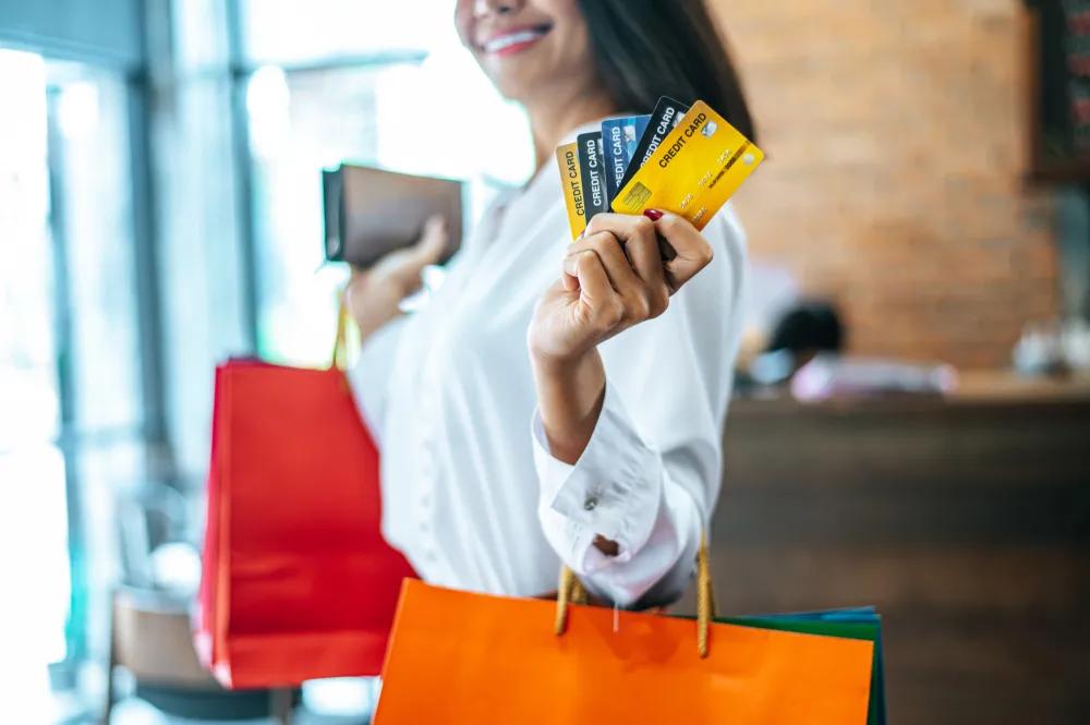 7 Tips for Conducting a Thorough Credit Card Rewards Review cover picture