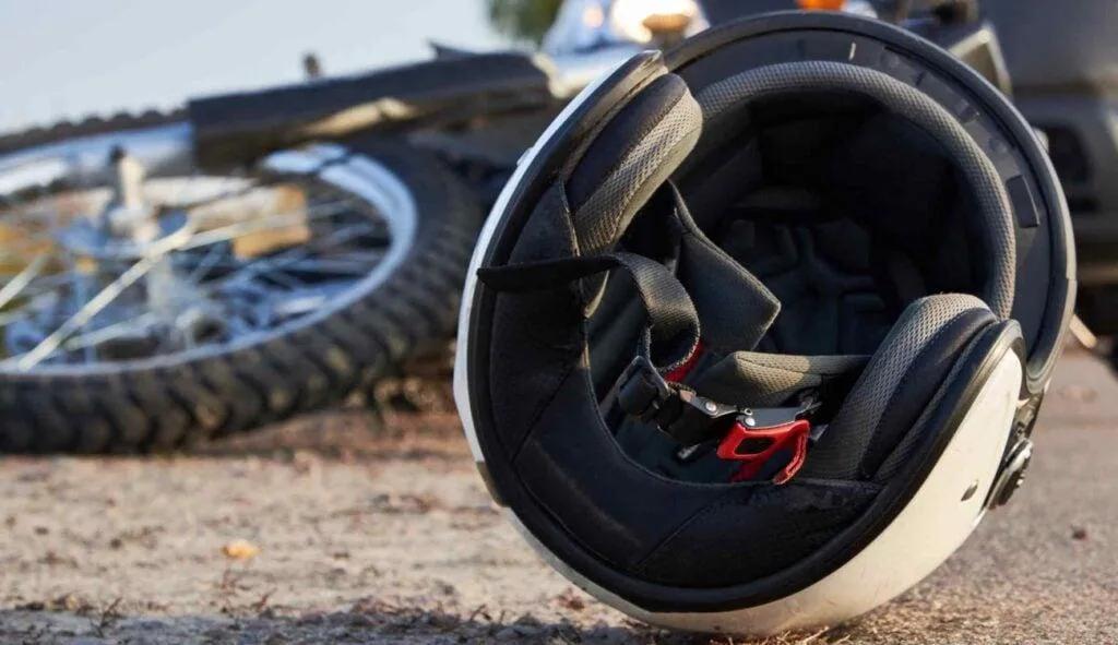 How Does Helmet Use Impact Motorcycle Accident Claims? cover picture