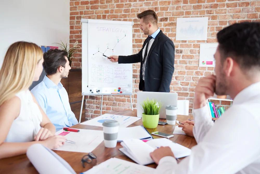 How Onsite Leadership Training Sharpens Frontline Manager Skills cover picture