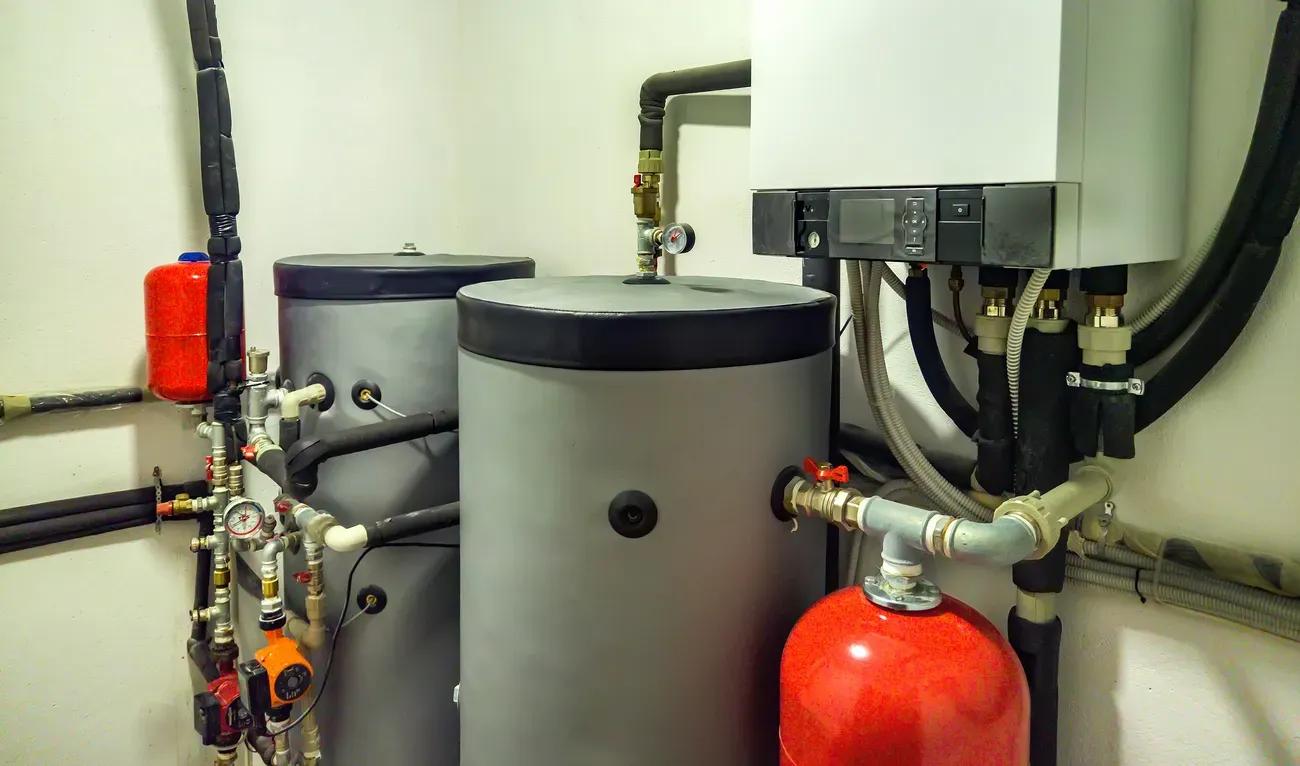 Oviedo Homeowners: Emergency Heat Pump Warning Signs You Should Never Ignore cover picture