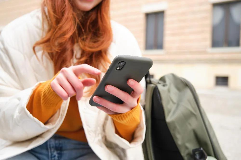 Best Phone Case for College Students in 2026: What Actually Works on Campus cover picture