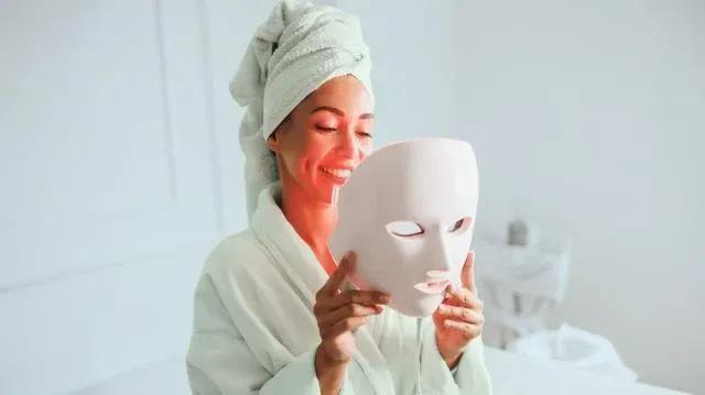 Why LED Masks Are Becoming Australia’s Most Popular At-Home Skincare Tool cover picture