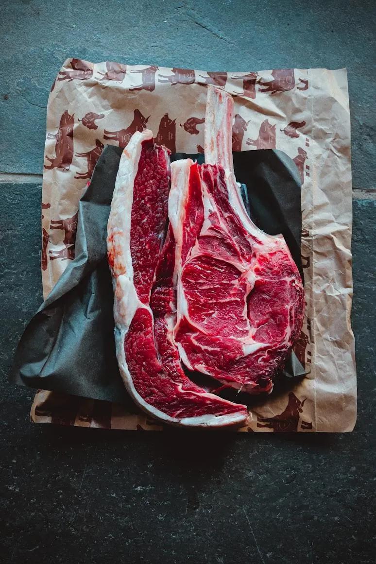 Aging Beef at Home: What Actually Works and What Doesn't cover picture