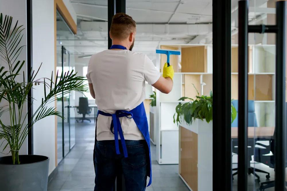 What to Expect From a Full-Service Janitorial Cleaning Contract cover picture